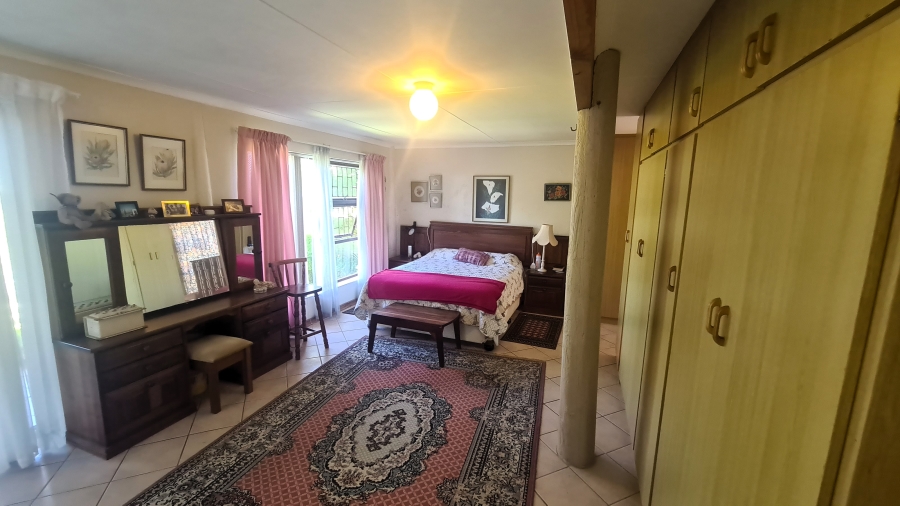 4 Bedroom Property for Sale in Dana Bay Western Cape